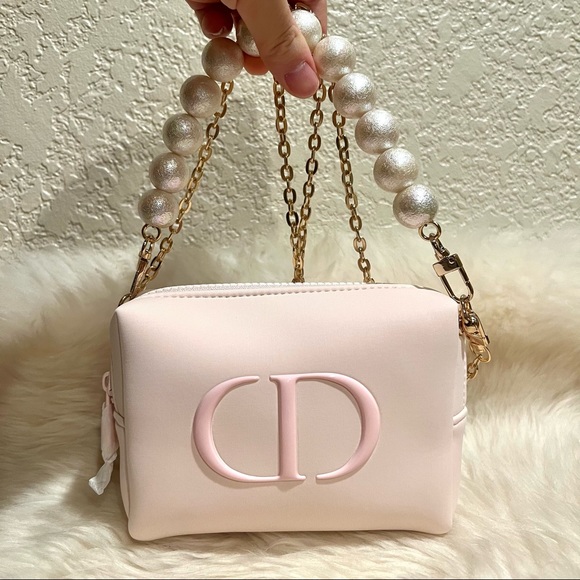 Dior Handbags - Dior Beauty Bag Clutch to Crossbody Bag Handbag Shoulder Bag Makeup Bag